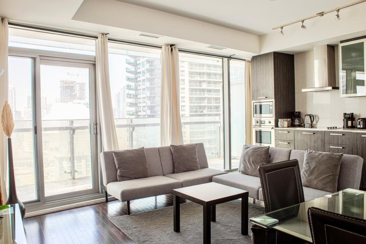 Central Condo In The Heart Of Τορόντο Εξωτερικό φωτογραφία