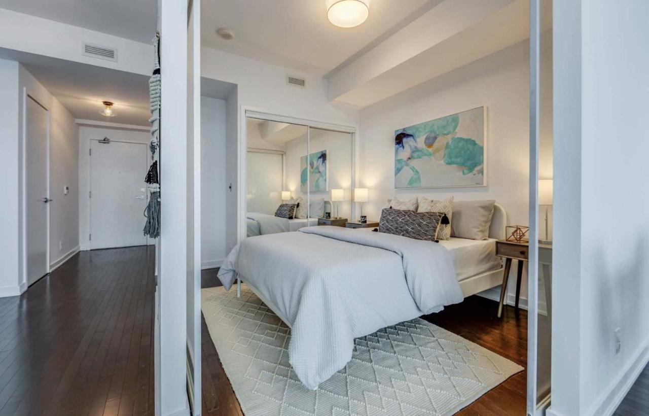 Central Condo In The Heart Of Τορόντο Εξωτερικό φωτογραφία
